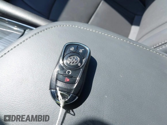 2019 Buick Enclave Essence with VIN 5GAERBKW5KJ102479, listed as a IAAI auction lot 41961838 with 56,338 mi miles and . Bid and sale history available at carsss.com. Image 11.