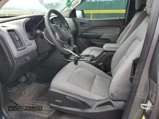 2018 Chevrolet Colorado 2WD Work Truck z VIN 1GCHSBEA5J1242370, wystawiony jako Copart lot #52625885 z przebiegiem 108 873 mil mil oraz Szkoda całkowita • Salvage title. Historia ofert i sprzedaży dostępna na DreamBid. Obrazek 7.