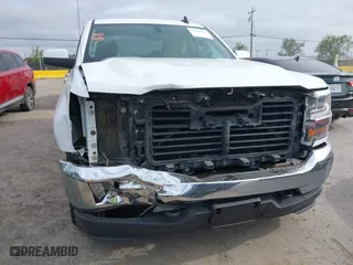 2017 Chevrolet Silverado 1500 LT with VIN 1GCVKREC2HZ206516, listed as a IAAI auction lot 42028681 with 40,761 mi miles. Bid and sale history available at carsss.com. Image 6.