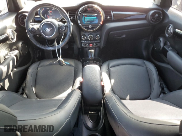 2021 MINI Hardtop 4 Door Oxford Edition с VIN WMWXU7C04M2N55158, выставлен на аукционе Copart как лот 79089084 с пробегом 50 102 миль миль и Списание • Salvage title. История ставок и продаж доступна на DreamBid. Изображение 8.
