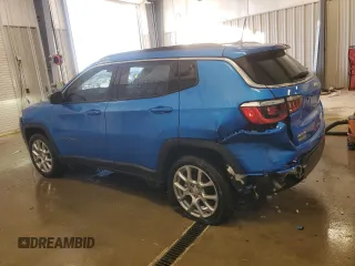2024 Jeep Compass Latitude Lux with VIN 3C4NJDFN5RT155253, listed as a Copart auction lot 42655665 with 2,130 mi miles and Salvage title. Bid and sale history available at DreamBid. Image 2.