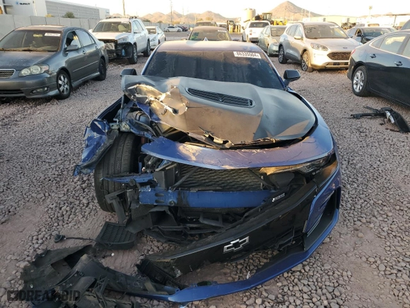 2019 Chevrolet Camaro 1SS with VIN 1G1FE1R73K0137057, listed as a Copart auction lot 86335504 with 33,960 mi miles and Salvage Title. Bid and sale history available at carsss.com. Image 5.