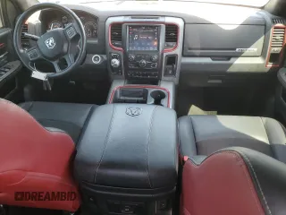 2016 Ram 1500 Rebel z VIN 1C6RR7YT1GS350439, wystawiony jako Copart lot #52300885 z przebiegiem 196 557 mil mil oraz Szkody całkowita. Historia ofert i sprzedaży dostępna na DreamBid. Obrazek 8.