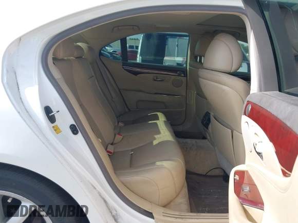 2008 Lexus LS 460 with VIN JTHBL46F485057947, listed as a IAAI auction lot 42087768 with 344,631 mi miles. Bid and sale history available at carsss.com. Image 8.