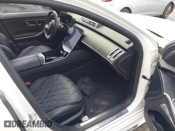 2023 Mercedes-Benz S 580 with VIN W1K6G7GBXPA184878, listed as a IAAI auction lot 42169511 with 12,496 mi miles and . Bid and sale history available at DreamBid. Image 5.