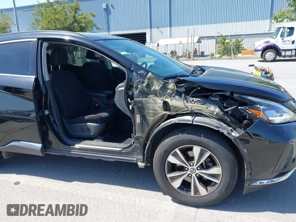 2020 Nissan Murano SV with VIN 5N1AZ2BS1LN104603, listed as a IAAI auction lot 42184170 with 79,916 mi miles and . Bid and sale history available at DreamBid. Image 6.
