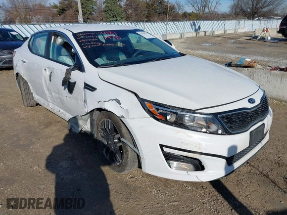 2015 Kia Optima LX with VIN KNAGM4A73F5600350, listed as a IAAI auction lot 41811976 with 154,924 mi miles. Bid and sale history available at carsss.com. Image 1.