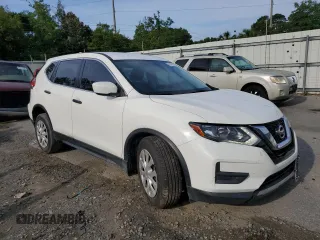 2017 Nissan Rogue SV z VIN JN8AT2MT8HW138801, wystawiony jako Copart lot #58796365 z przebiegiem 152 898 mil mil oraz Szkoda całkowita • Salvage title. Historia ofert i sprzedaży dostępna na DreamBid. Obrazek 4.