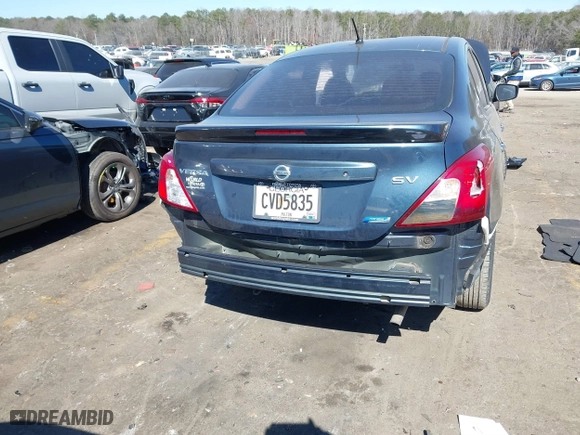 2016 Nissan Versa S with VIN 3N1CN7AP3GL859277, listed as a IAAI auction lot 41675521 with 142,578 mi miles. Bid and sale history available at carsss.com. Image 6.