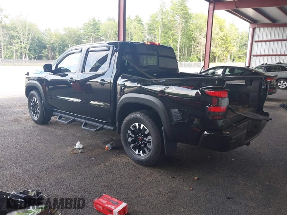 2023 Nissan Frontier SV with VIN 1N6ED1EK1PN634535, listed as a IAAI auction lot 42748147 with 32,304 mi miles and . Bid and sale history available at DreamBid. Image 3.