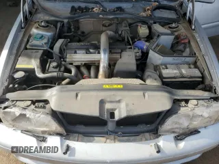 1998 Volvo V70 z VIN YV1LW5247W2528554, wystawiony jako Copart lot #52813945 z przebiegiem 225 908 mil mil oraz Czysty tytuł • Clean title. Historia ofert i sprzedaży dostępna na DreamBid. Obrazek 11.