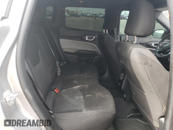 2023 Jeep Compass Sport z VIN 3C4NJDAN8PT508895, wystawiony jako Copart lot #57357745 z przebiegiem 19 211 mil mil oraz Szkoda całkowita • Salvage title. Historia ofert i sprzedaży dostępna na DreamBid. Obrazek 11.