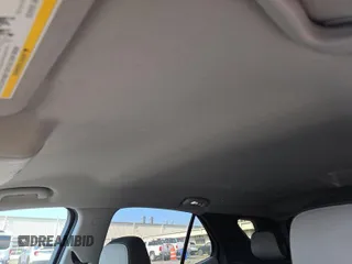 2020 Chevrolet Equinox LT z VIN 2GNAXJEV5L6230548, wystawiony jako IAAI lot #42573168 z przebiegiem 95 519 mil mil oraz . Historia ofert i sprzedaży dostępna na DreamBid. Obrazek 19.