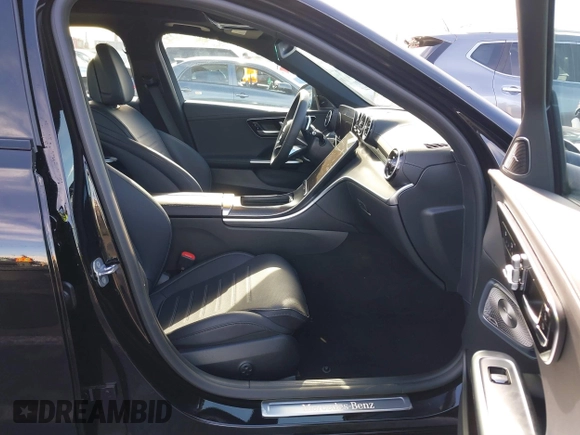 2024 Mercedes-Benz C 300 with VIN W1KAF4GB6RR171657, listed as a IAAI auction lot 41232985 with 9,213 mi miles and . Bid and sale history available at DreamBid. Image 5.