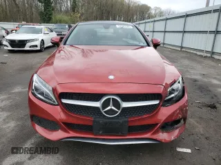 2017 Mercedes-Benz C 300 z VIN WDDWJ4KBXHF328960, wystawiony jako Copart lot #52862365 z przebiegiem 50 904 mil mil oraz Szkoda całkowita • Salvage title. Historia ofert i sprzedaży dostępna na DreamBid. Obrazek 5.