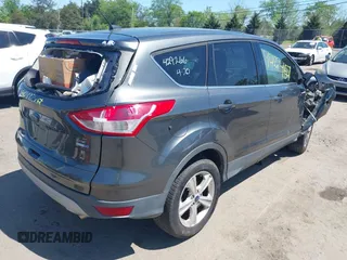 2016 Ford Escape SE z VIN 1FMCU9GX1GUB92472, wystawiony jako IAAI lot #42133744 z przebiegiem 184 000 mil mil oraz . Historia ofert i sprzedaży dostępna na DreamBid. Obrazek 4.