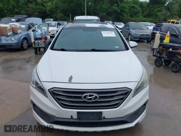 2016 Hyundai Sonata Sport with VIN 5NPE34AF7GH349130, listed as a IAAI auction lot 42158546 with 125,374 mi miles and . Bid and sale history available at carsss.com. Image 12.