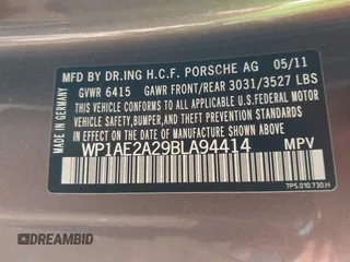 2011 Porsche Cayenne S Hybrid with VIN WP1AE2A29BLA94414, listed as a IAAI auction lot 41644386 with 76,095 mi miles. Bid and sale history available at carsss.com. Image 9.