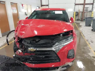 2021 Chevrolet Blazer LT z VIN 3GNKBHRS4MS520813, wystawiony jako IAAI lot #41095904 z przebiegiem 85 184 mil mil oraz . Historia ofert i sprzedaży dostępna na DreamBid. Obrazek 12.