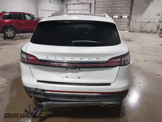 2021 Lincoln Nautilus Reserve with VIN 2LMPJ8KP9MBL16182, listed as a IAAI auction lot 41796032 with 29,008 mi miles. Bid and sale history available at carsss.com. Image 16.
