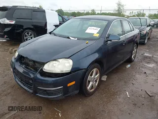 2009 Volkswagen Jetta SE с VIN 3VWRM71K19M173800, выставлен на аукционе IAAI как лот 42236884 с пробегом 147 276 миль миль и . История ставок и продаж доступна на DreamBid. Изображение 2.