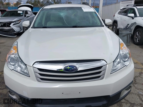 2011 Subaru Outback 3.6R Limited with VIN 4S4BRDJC7B2414801, listed as a IAAI auction lot 41722442 with 224,420 mi miles. Bid and sale history available at carsss.com. Image 12.