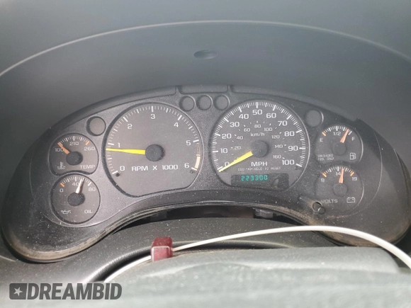 1998 GMC Jimmy SLE with VIN 1GKDT13W6W2566437, listed as a Copart auction lot 78158574 with 223,300 mi miles and Salvage Title. Bid and sale history available at carsss.com. Image 9.