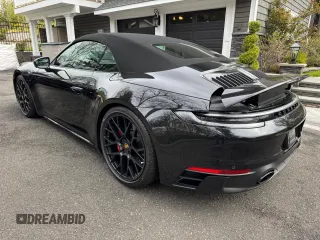2022 Porsche 911 Carrera S z VIN WP0CB2A90NS244999, wystawiony jako Copart lot #56801295 z przebiegiem 1735 mil mil oraz Nie do naprawy. Historia ofert i sprzedaży dostępna na DreamBid. Obrazek 9.