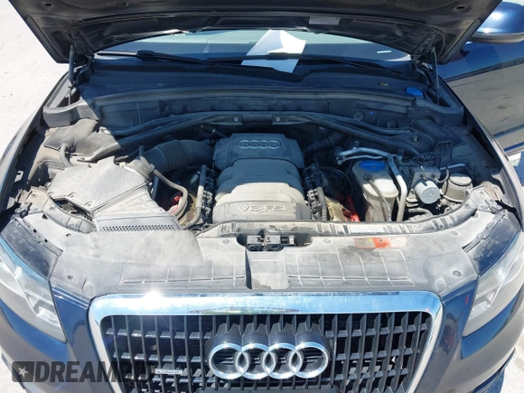2010 Audi Q5 Premium Plus z VIN WA1LKAFP4AA058779, wystawiony jako IAAI lot #42590889 z przebiegiem 203 696 mil mil oraz . Historia ofert i sprzedaży dostępna na DreamBid. Obrazek 10.