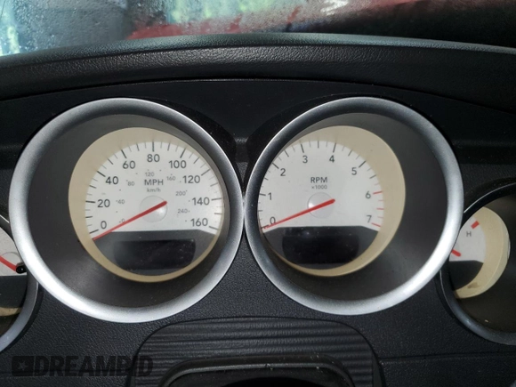 2007 Dodge Magnum R/T z VIN 2D4GV57247H656683, wystawiony jako Copart lot #67346754 z przebiegiem Nie podano mil oraz Szkoda całkowita • Salvage title. Historia ofert i sprzedaży dostępna na DreamBid. Obrazek 9.