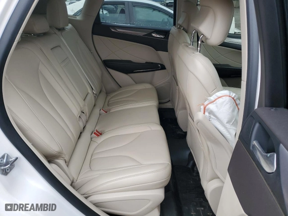 2019 Lincoln MKC Standard with VIN 5LMCJ1D92KUL01799, listed as a Copart auction lot 43443445 with 70,443 mi miles and Salvage Title. Bid and sale history available at carsss.com. Image 11.