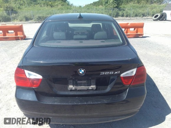2007 BMW 3 Series 328xi with VIN WBAVC93547KX58993, listed as a IAAI auction lot 42584532 with 192,380 mi miles and . Bid and sale history available at DreamBid. Image 16.