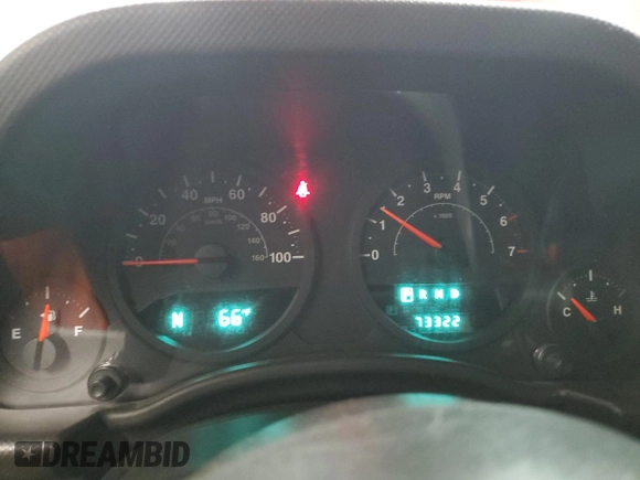 2007 Jeep Wrangler X с VIN 1J4FA241X7L111082, выставлен на аукционе Copart как лот 57556715 с пробегом 73 322 миль миль и Списание • Salvage title. История ставок и продаж доступна на DreamBid. Изображение 9.