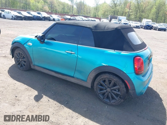 2019 MINI Convertible Cooper S с VIN WMWWG9C54K3E41195, выставлен на аукционе IAAI как лот 42149191 с пробегом 80 033 миль миль и . История ставок и продаж доступна на DreamBid. Изображение 3.