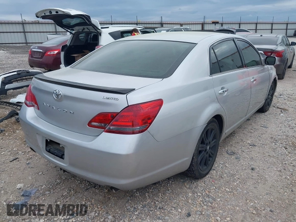 2008 Toyota Avalon XL with VIN 4T1BK36B48U289770, listed as a IAAI auction lot 41902846 with Not Provided miles and . Bid and sale history available at DreamBid. Image 4.