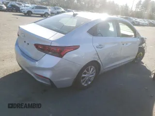 2022 Hyundai Accent SEL with VIN 3KPC24A61NE175874, listed as a Copart auction lot 39651833 with 7,389 mi miles. Bid and sale history available at carsss.com. Image 3.