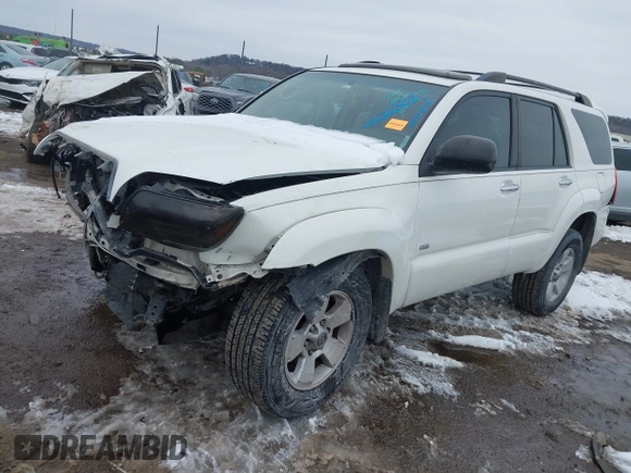 2008 Toyota 4Runner SR5 with VIN JTEZU14R58K015907, listed as a IAAI auction lot 41626302 with 249,278 mi miles. Bid and sale history available at carsss.com. Image 2.