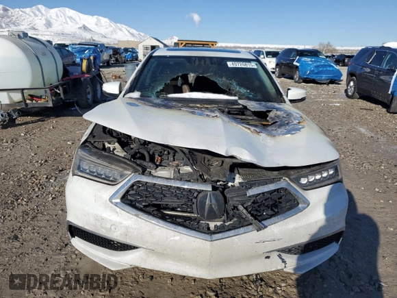 2018 Acura TLX Technology z VIN 19UUB2F56JA010636, wystawiony jako Copart lot #49726815 z przebiegiem Nie podano mil oraz Szkoda całkowita • Salvage title. Historia ofert i sprzedaży dostępna na DreamBid. Obrazek 5.
