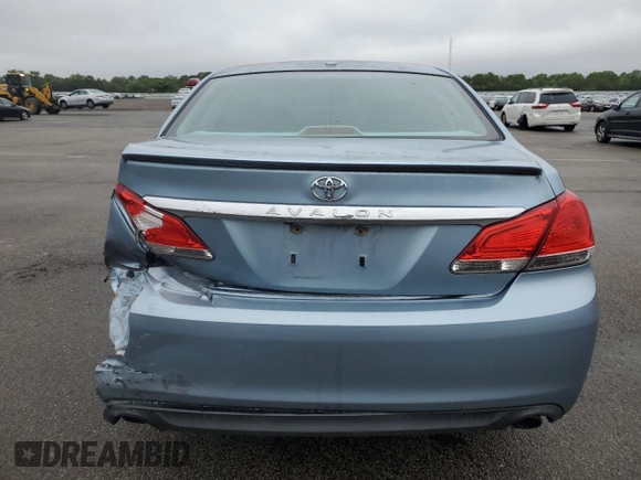 2012 Toyota Avalon z VIN 4T1BK3DB0CU470182, wystawiony jako Copart lot #59975805 z przebiegiem 200 309 mil mil oraz Szkoda całkowita • Salvage title. Historia ofert i sprzedaży dostępna na DreamBid. Obrazek 6.