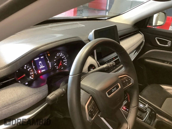 2022 Jeep Compass Latitude with VIN 3C4NJDBB6NT143179, listed as a IAAI auction lot 42748522 with 39,675 mi miles and . Bid and sale history available at DreamBid. Image 20.