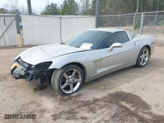 2005 Chevrolet Corvette with VIN 1G1YY24U855103609, listed as a IAAI auction lot 41875751 with 121,031 mi miles. Bid and sale history available at carsss.com. Image 2.