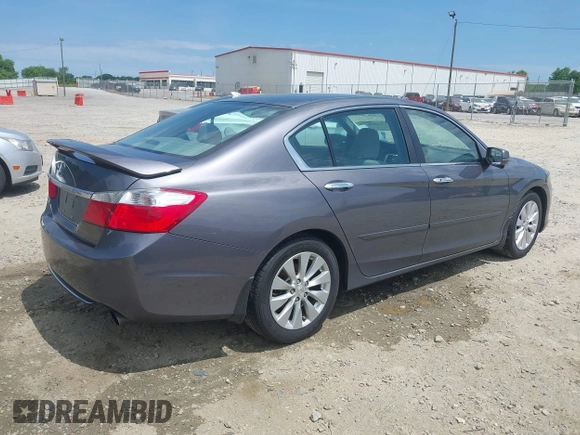 2013 Honda Accord EX z VIN 1HGCR2F79DA029761, wystawiony jako IAAI lot #42345850 z przebiegiem 169 562 mil mil oraz . Historia ofert i sprzedaży dostępna na DreamBid. Obrazek 4.