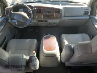 2007 Ford Super Duty F-250 XL with VIN 1FTSW20P27EA62819, listed as a Copart auction lot 82881444 with 244,004 mi miles and Salvage Title. Bid and sale history available at carsss.com. Image 8.