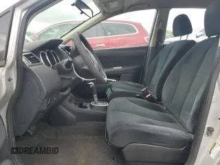 2010 Nissan Versa S z VIN 3N1BC1AP9AL420459, wystawiony jako Copart lot #56132335 z przebiegiem 174 094 mil mil oraz Szkoda całkowita • Salvage title. Historia ofert i sprzedaży dostępna na DreamBid. Obrazek 7.