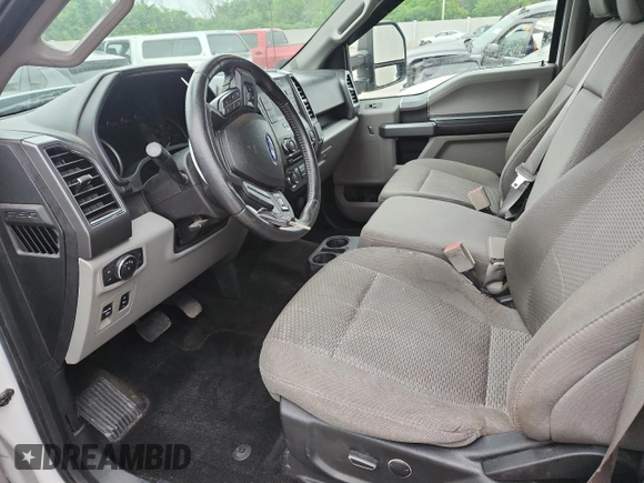 2018 Ford F-150 XL with VIN 1FTEW1E57JFC16425, listed as a Copart auction lot 61947945 with 110,364 mi miles and Salvage title. Bid and sale history available at DreamBid. Image 7.