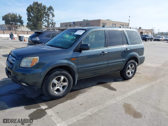 2006 Honda Pilot EX-L with RES with VIN 5FNYF28656B016419, listed as a IAAI auction lot 41620977 with 206,372 mi miles. Bid and sale history available at carsss.com. Image 2.