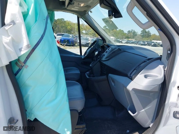 2019 Ford Transit Passenger Wagon XL with VIN 1FMZK1CM6KKA23954, listed as a IAAI auction lot 39021861 with 46,356 mi miles. Bid and sale history available at carsss.com. Image 5.