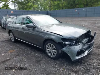 2017 Mercedes-Benz E 300 Luxury with VIN WDDZF4KB8HA093812, listed as a IAAI auction lot 42341022 with 80,537 mi miles and . Bid and sale history available at DreamBid. Image 1.