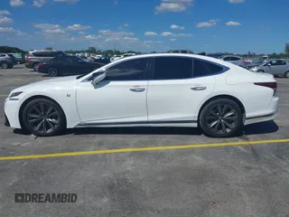 2018 Lexus LS with VIN JTHC51FF5J5001048, listed as a IAAI auction lot 41845274 with 59,835 mi miles. Bid and sale history available at carsss.com. Image 14.
