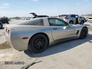 2000 Chevrolet Corvette with VIN 1G1YY22G7Y5112660, listed as a Copart auction lot 77734324 with 111,645 mi miles and Salvage Title. Bid and sale history available at carsss.com. Image 3.